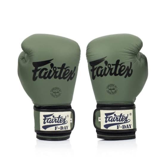 Sarung tinju Fairtex BGV11 F-Day / Boxing gloves muay thai gloves