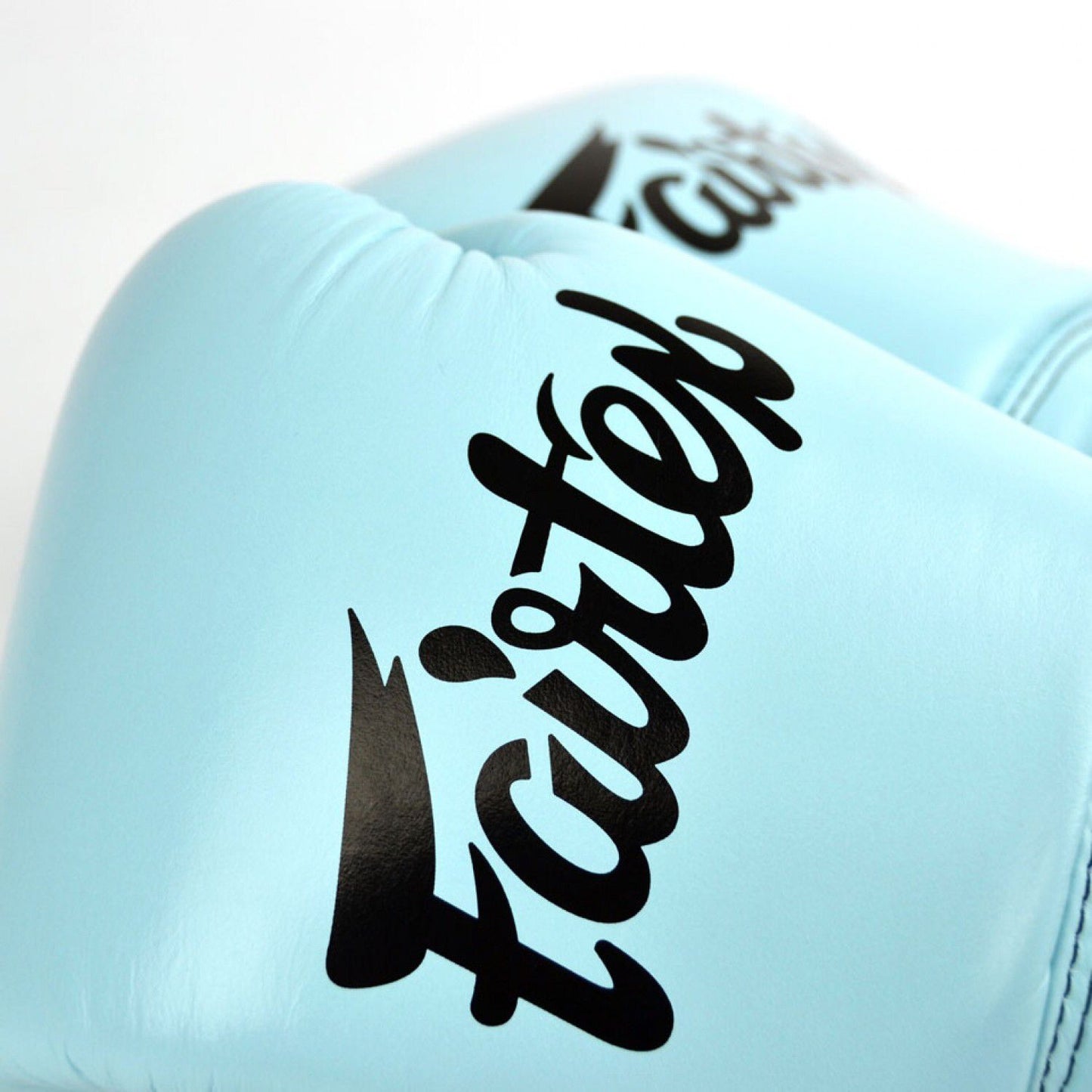 Sarung tinju Fairtex Muaythai Boxing Gloves BGV20 Baby Blue