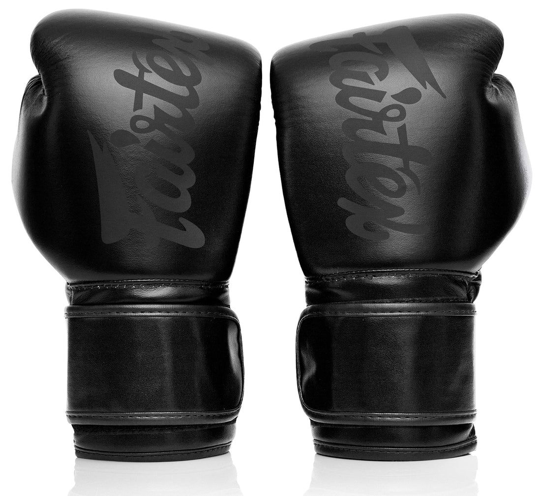 Sarung tinju FAIRTEX BGV14 SUPER BLACK
