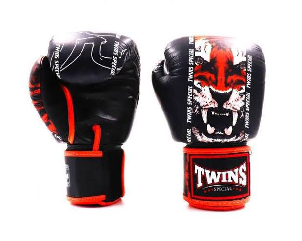 Sarung Tinju Twins special FBGVL3-60 Payak / Boxing Muay Thai Gloves