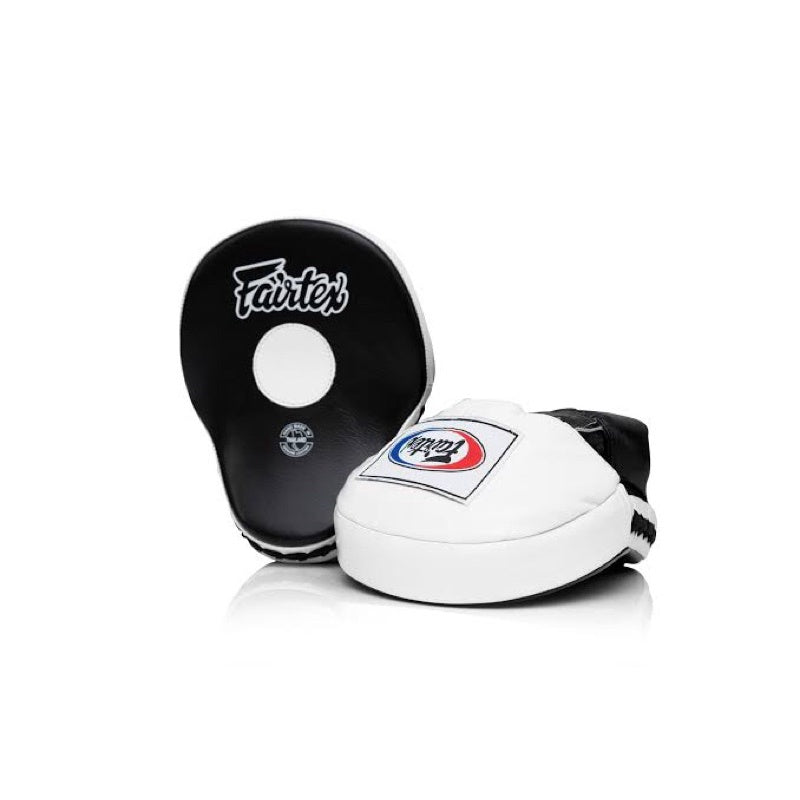 Fairtex Boxing Pad FMV9 / pad boxing fairtex / pad muay thai fairtex / muaythai pad fairtex / target pad / focus mitt