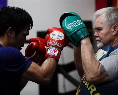 PAD BOXING TARGET PAD & MUAY THAI BELLY PAD FOR COACH TRAINER