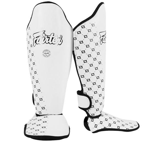 Shin Guard Fairtex SP5 / Shinguard muay thai / shin guard muaythai